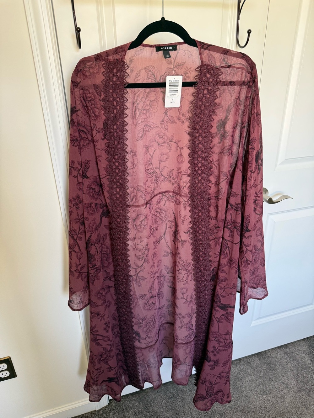 torrid Rose-Mauve Floral Sheer Lace-Trim Kimono Robe